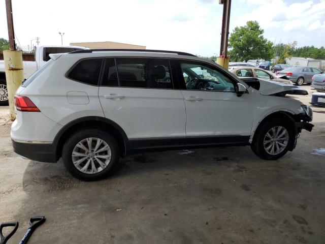 VIN 3VV2B7AX0JM120601 2018 Volkswagen Tiguan, SE no.3