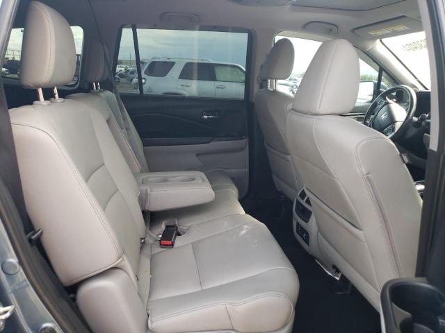 2017 HONDA PILOT TOUR - 5FNYF6H90HB017630