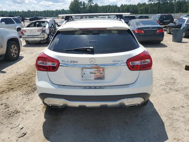 2018 MERCEDES-BENZ GLA 250 4M - WDCTG4GB8JJ527281