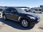 INFINITI QX70 photo