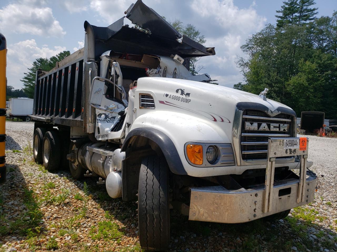 Mack CV (Granite) 2005 700