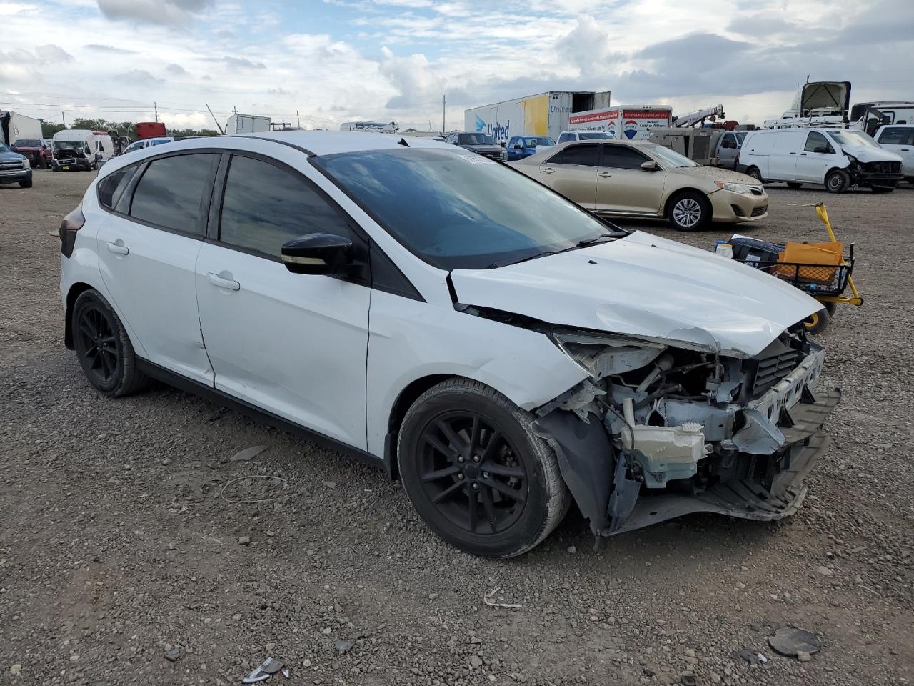 Lot #3029728675 2017 FORD FOCUS SE