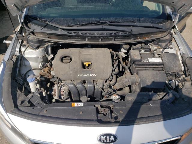 VIN 3KPFK4A72HE062820 2017 KIA Forte, LX no.11