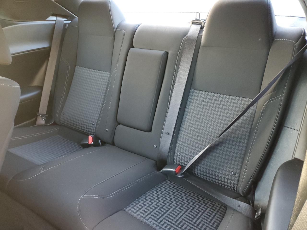 DODGE CHALLENGER SXT