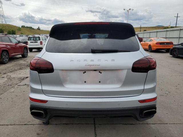 VIN WP1AA2A27HKA88346 2017 Porsche Cayenne no.6