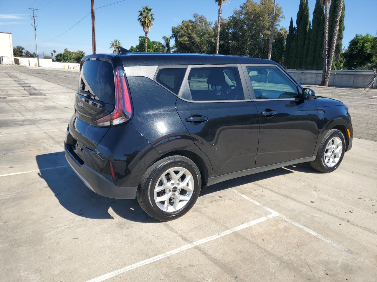 Lot #2765425425 2023 KIA SOUL LX