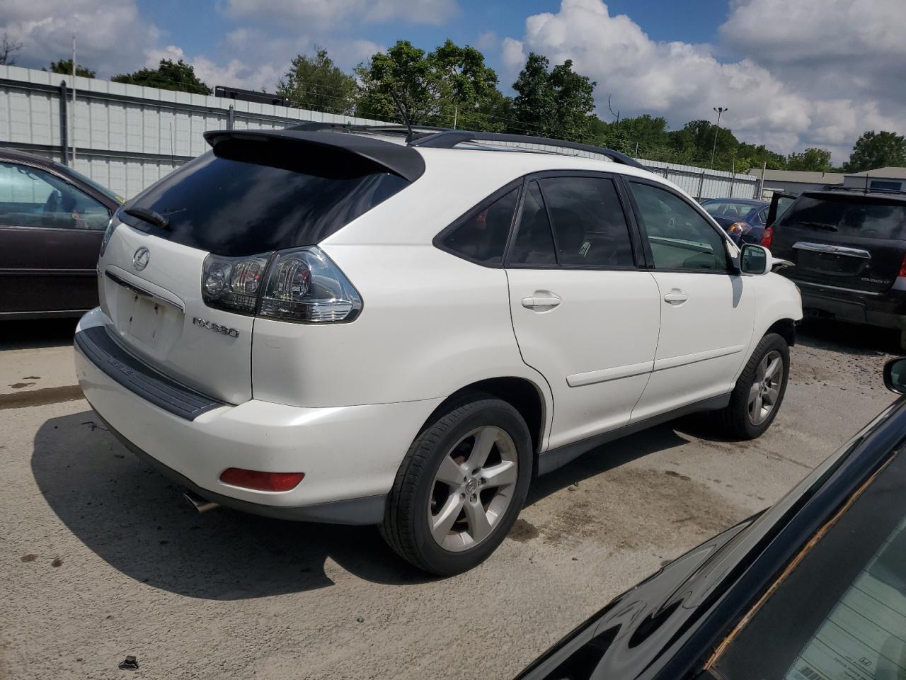 Lot #2806716156 2004 LEXUS RX 330