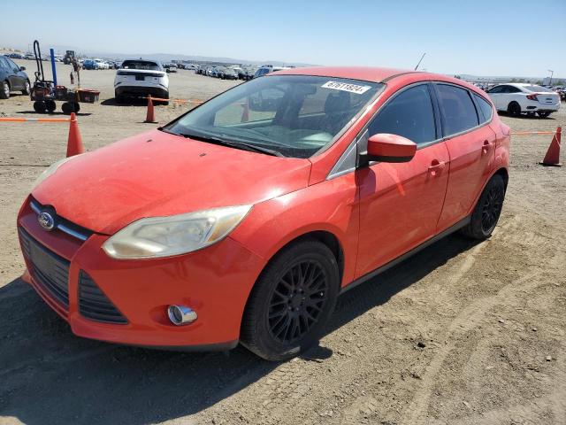 FORD FOCUS SE 2012 red hatchbac gas 1FAHP3K21CL177731 photo #1