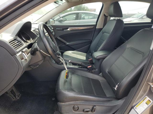 2018 VOLKSWAGEN PASSAT SE - 1VWBA7A33JC017623