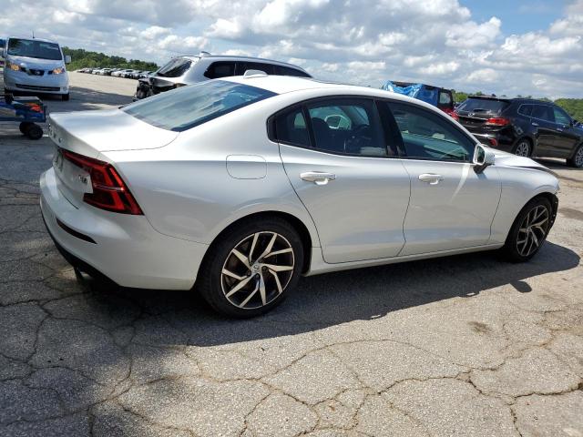 VIN 7JRA22TK8KG017146 2019 Volvo S60, T6 Momentum no.3