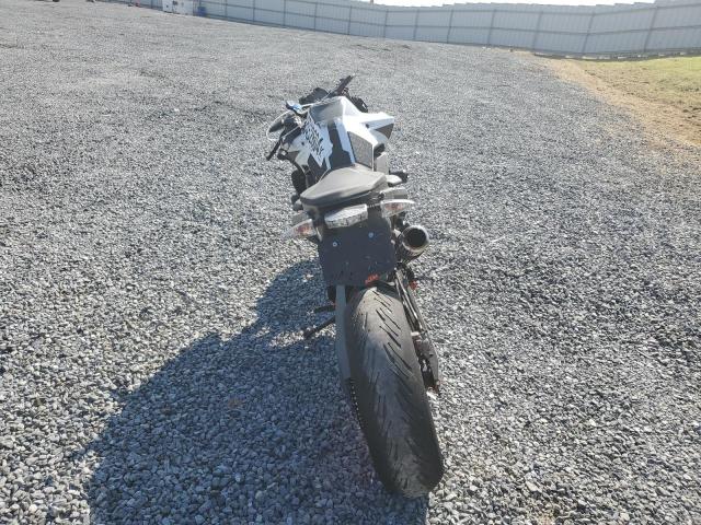 2021 KTM 890 DUKE R - VBKTU9409MM806190