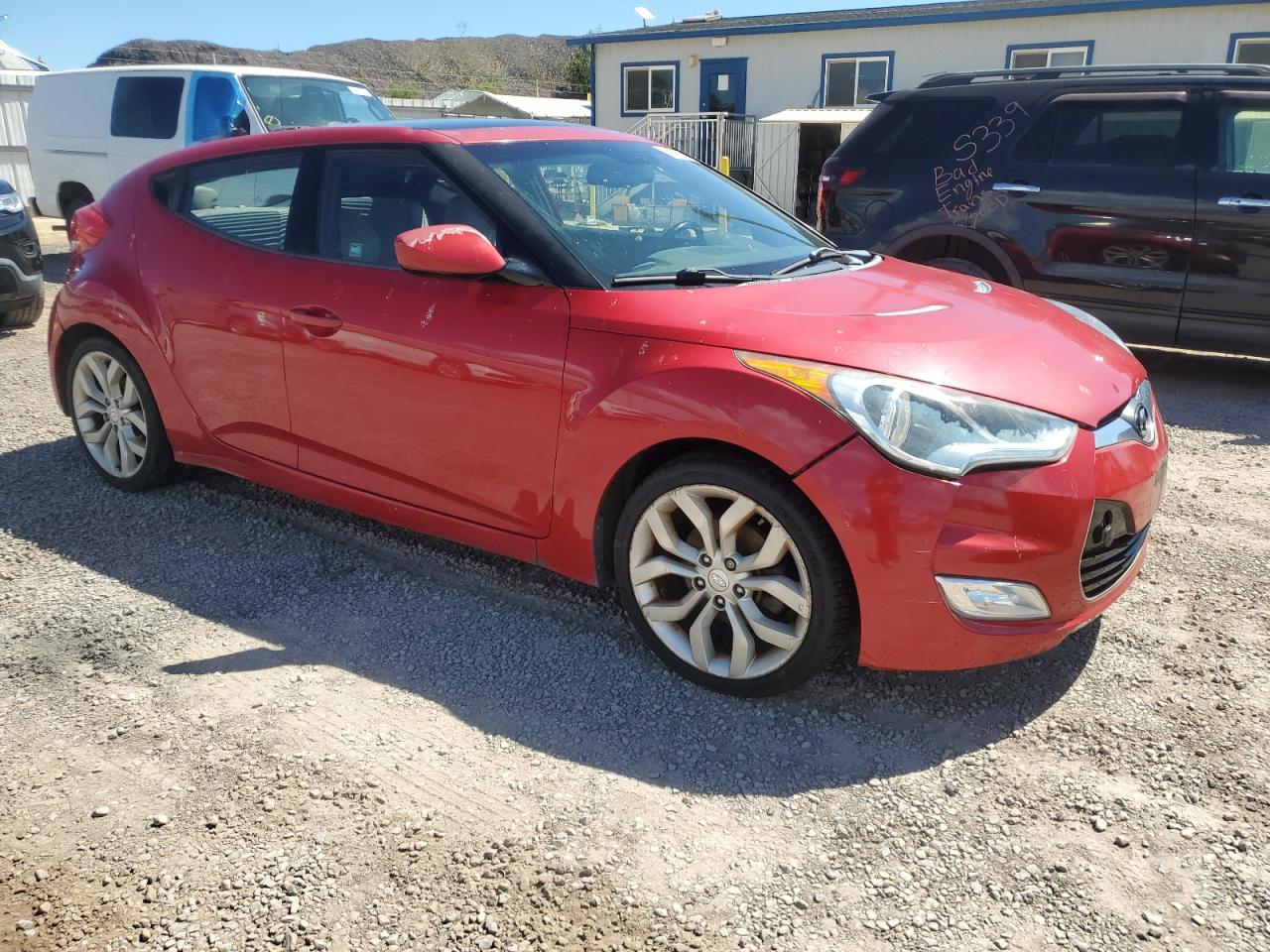 Lot #2769521994 2013 HYUNDAI VELOSTER