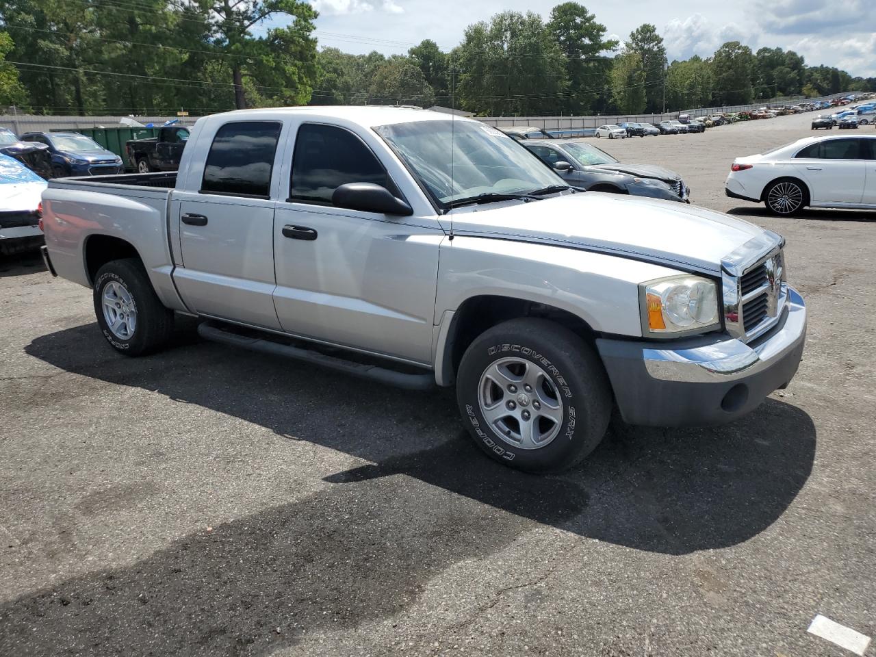 Lot #3271764657 2005 DODGE DAKOTA QUA
