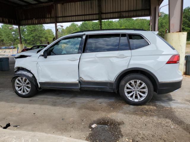 VIN 3VV2B7AX0JM120601 2018 Volkswagen Tiguan, SE no.2