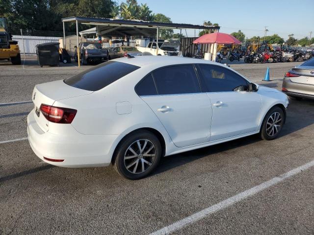 VIN 3VWDB7AJ8HM255626 2017 Volkswagen Jetta, SE no.3