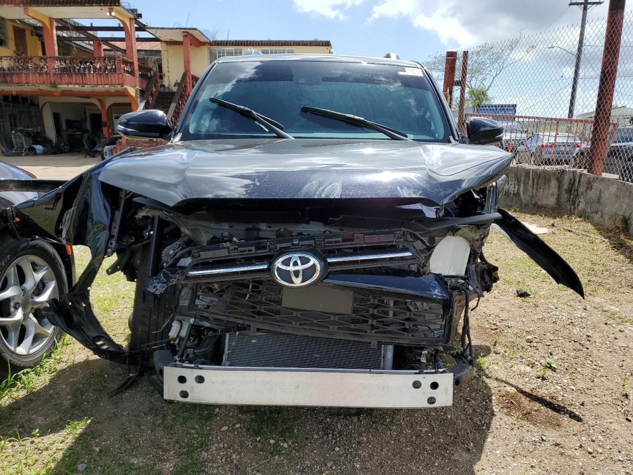 Lot #2819233156 2023 TOYOTA 4RUNNER SR