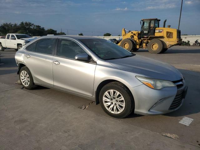 VIN 4T1BF1FK5FU923481 2015 Toyota Camry, LE no.4