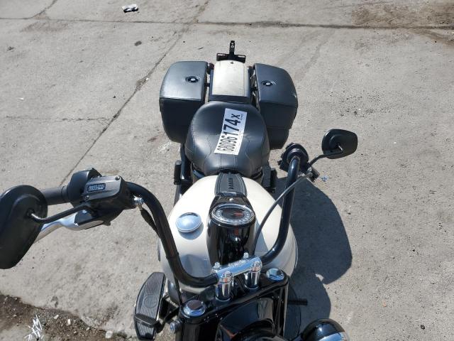 2022 HARLEY-DAVIDSON FLHCS - 1HD1YBK14NB048903