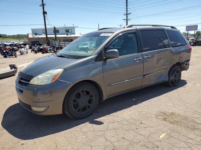 TOYOTA SIENNA XLE