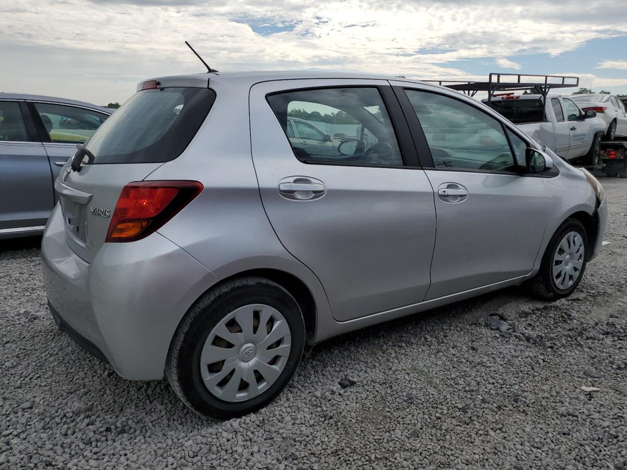 Lot #2831325707 2017 TOYOTA YARIS L