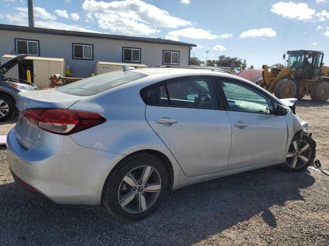 VIN 3KPFL4A78JE222721 2018 KIA Forte, LX no.3