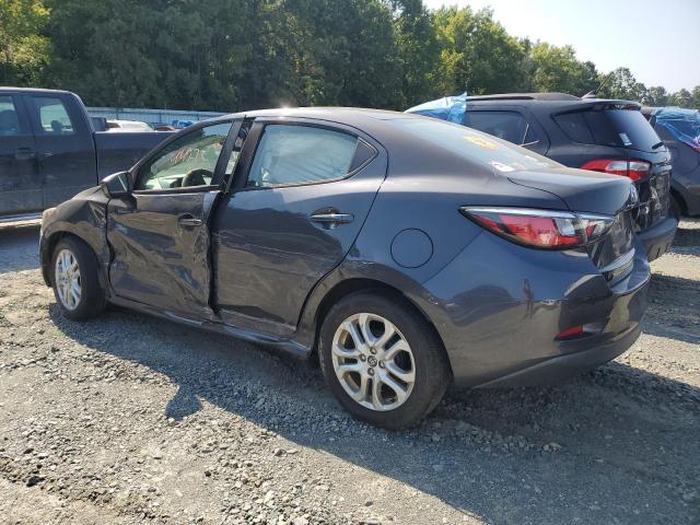 VIN 3MYDLBYV6JY313275 2018 Toyota Yaris no.2