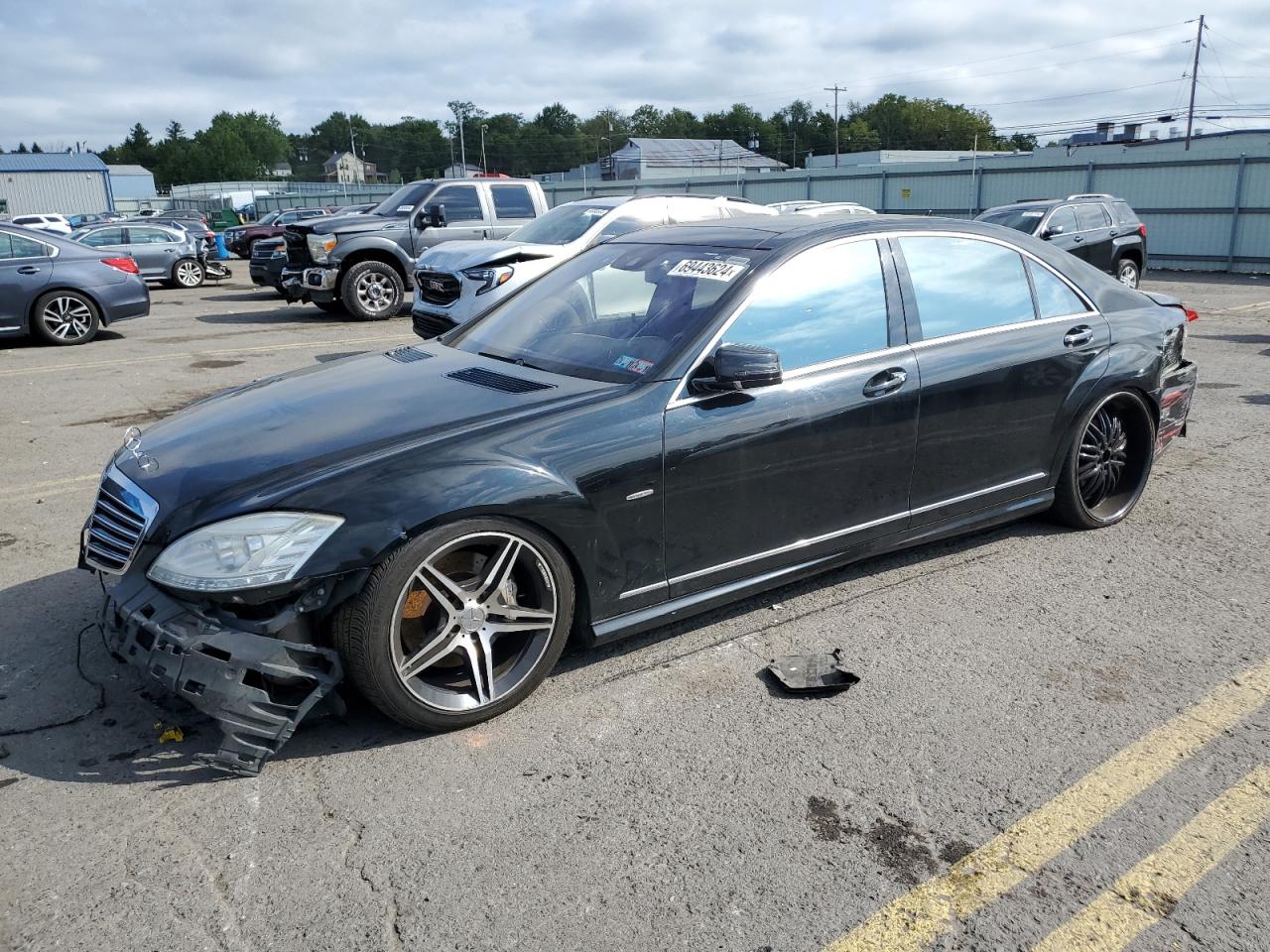  Salvage Mercedes-Benz S-Class