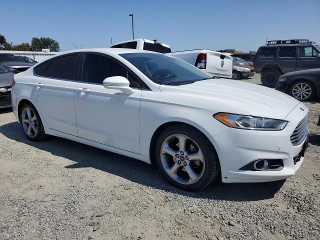 VIN 3FA6P0H7XFR184062 2015 Ford Fusion, SE no.4