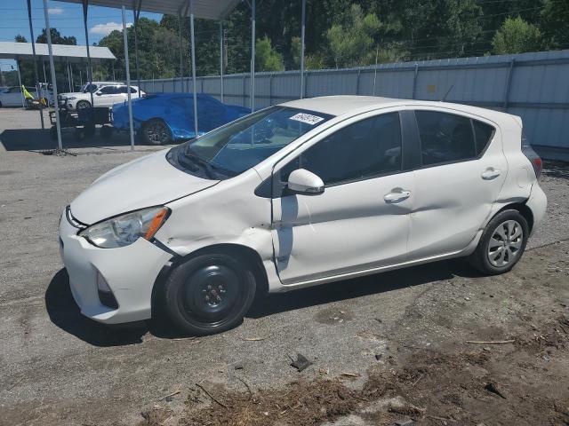 TOYOTA PRIUS C