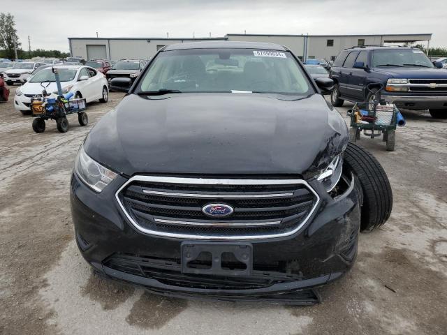 VIN 1FAHP2D8XGG104769 2016 Ford Taurus, SE no.5