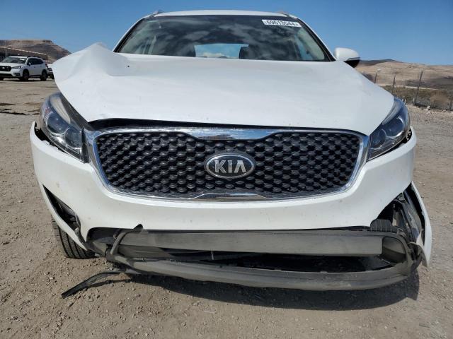 VIN 5XYPG4A34JG368896 2018 KIA Sorento, LX no.5