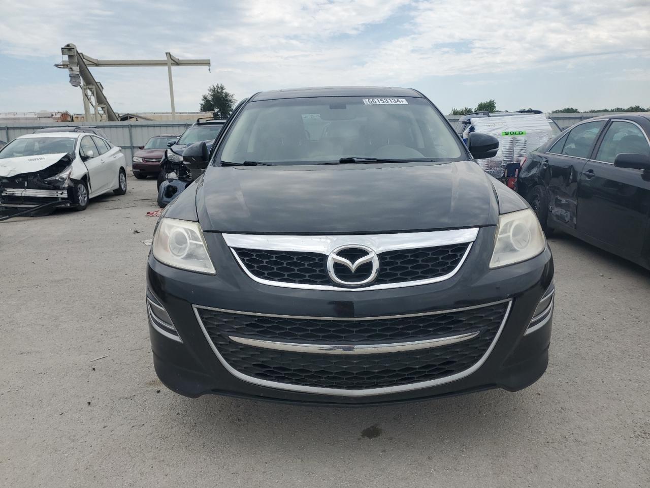 Lot #2913121010 2011 MAZDA CX-9