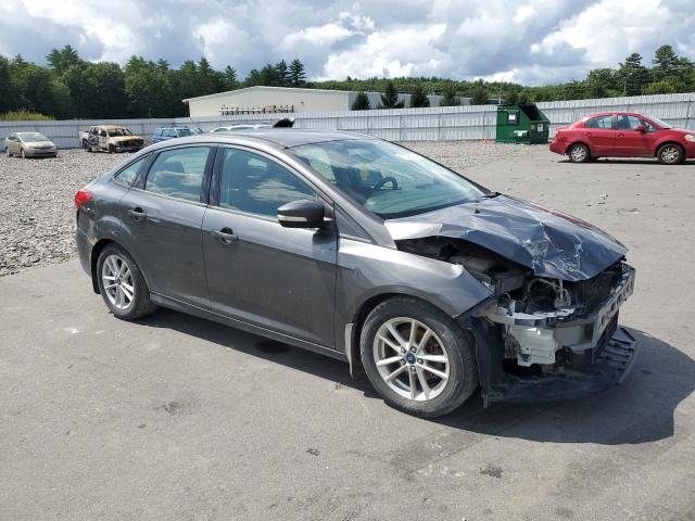 VIN 1FADP3F22FL251705 2015 Ford Focus, SE no.4