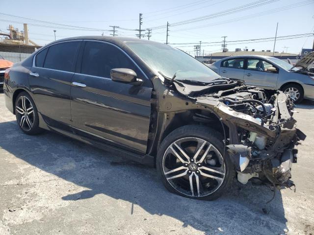 VIN 1HGCR2F58HA076512 2017 Honda Accord, Sport no.4