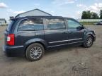 CHRYSLER TOWN & COU photo