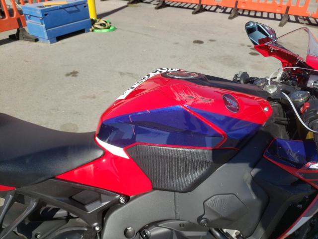 2022 HONDA CBR1000 RR JH2SC7710NK500024