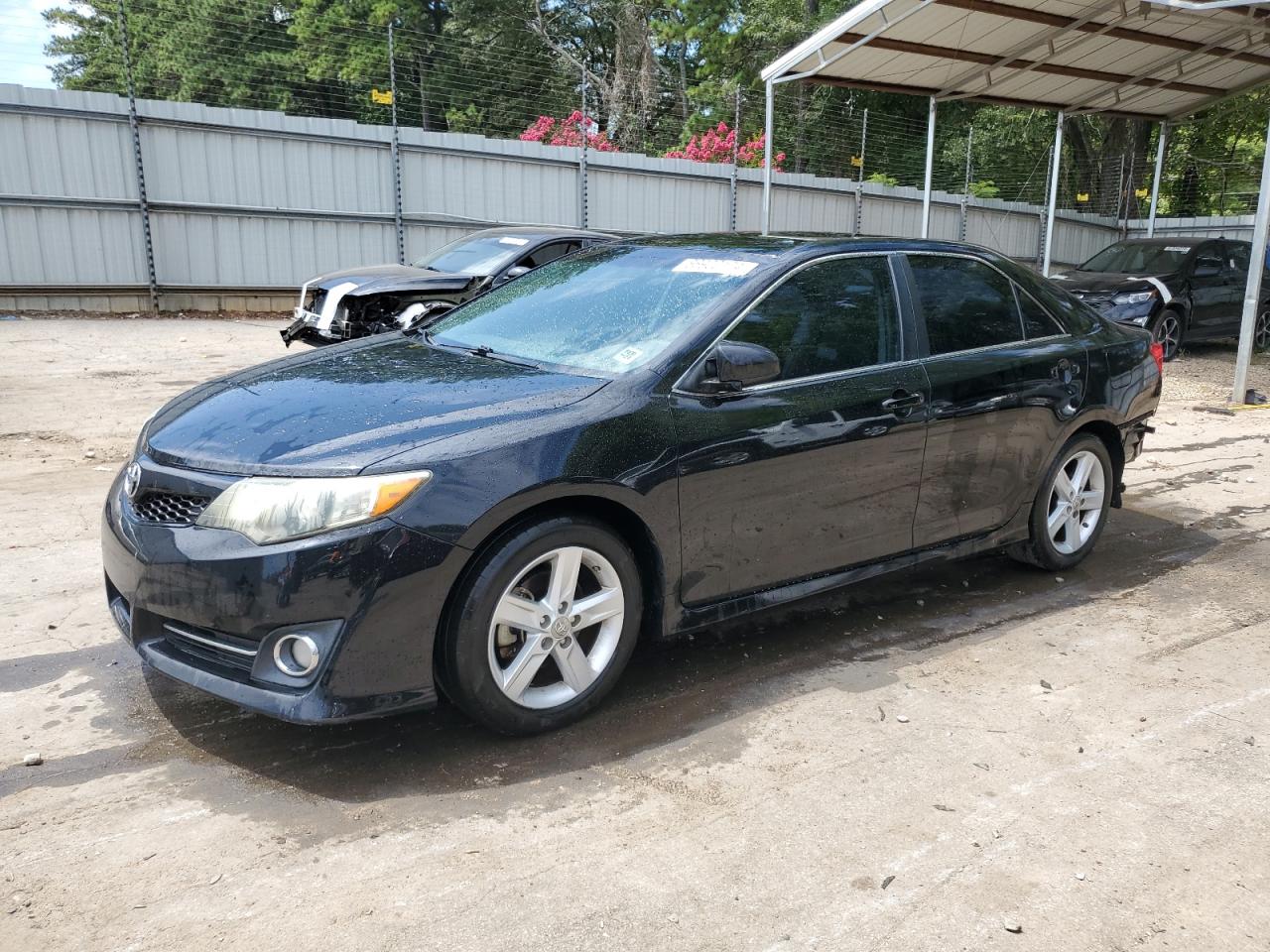 Toyota Camry 2012 