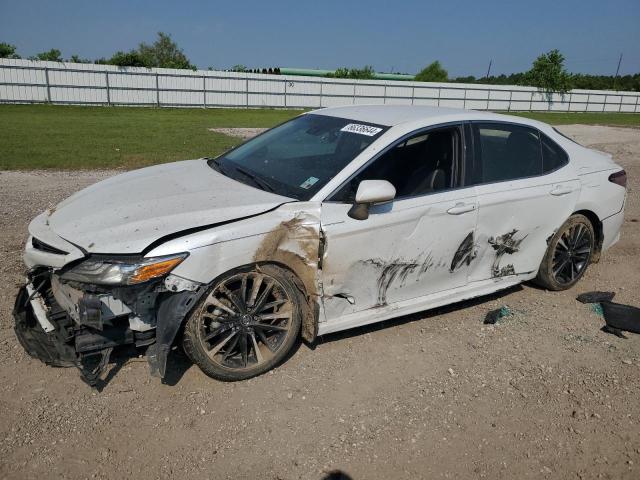 VIN 4T1B61HK8JU123103 2018 Toyota Camry, Xse no.1