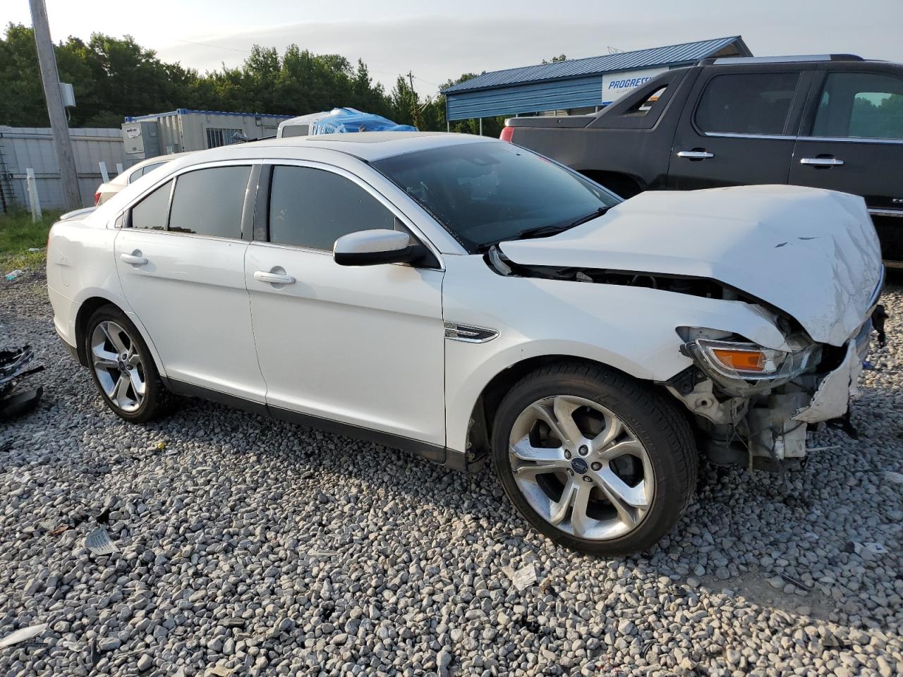 Lot #2811640000 2010 FORD TAURUS SHO