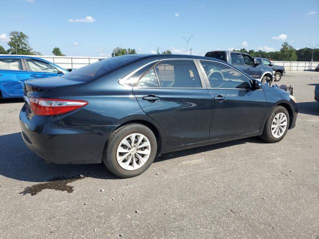 VIN 4T4BF1FK3FR477563 2015 Toyota Camry, LE no.3