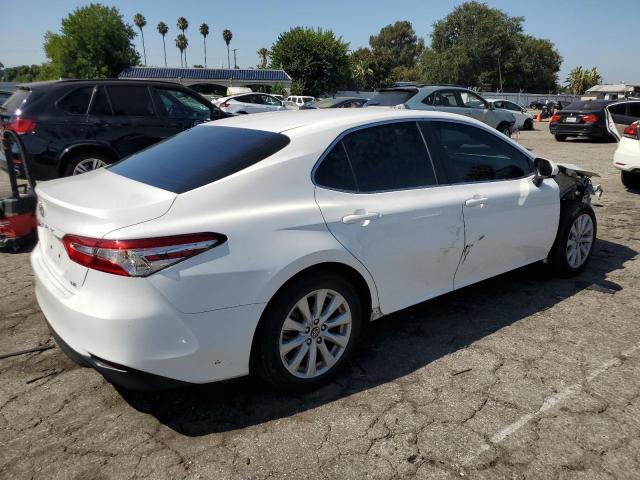 VIN 4T1B11HK6JU613232 2018 Toyota Camry, L no.3