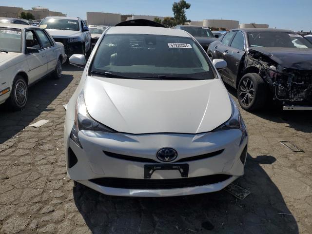 VIN JTDKBRFU0J3072057 2018 Toyota Prius no.5