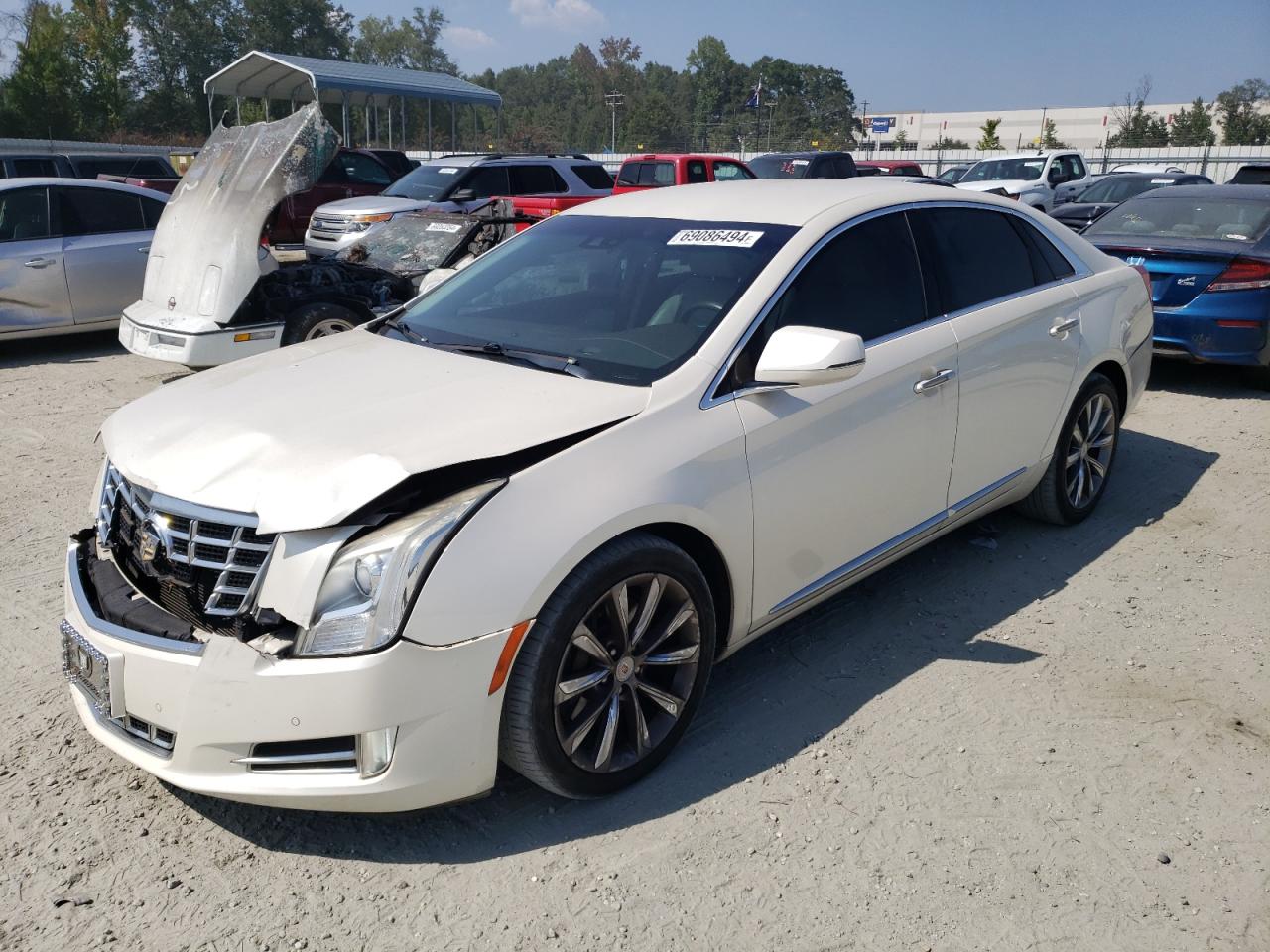 Cadillac XTS 2013 Luxury