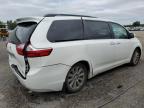 TOYOTA SIENNA XLE снимка