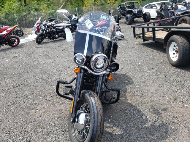 2018 HARLEY-DAVIDSON FLHC HERIT 1HD1YAJ38JC066578
