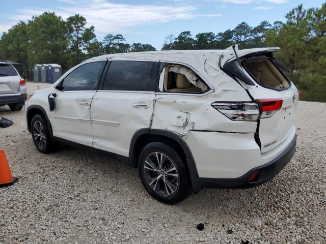 VIN 5TDZZRFH1KS365026 2019 Toyota Highlander, LE no.2