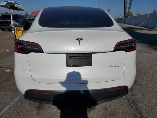 VIN 7SAYGDEE3NF341060 2022 Tesla MODEL Y no.6