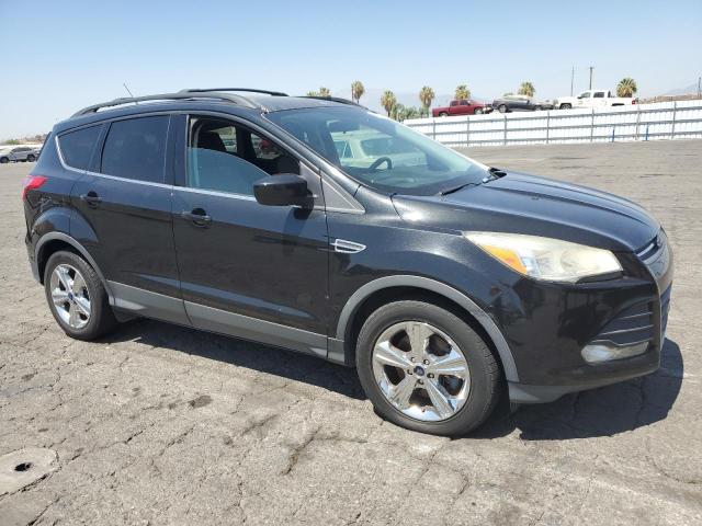 VIN 1FMCU9G91EUD19137 2014 Ford Escape, SE no.4