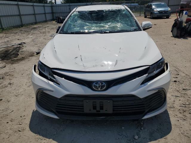 VIN 4T1C11AK4MU588494 2021 Toyota Camry, LE no.5