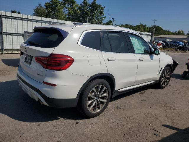 VIN 5UXTR9C5XJLD74714 2018 BMW X3, Xdrive30I no.3